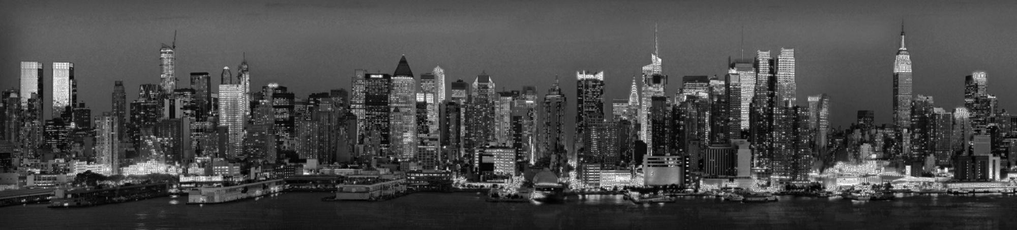 BW dark New York Skyline 2000 web